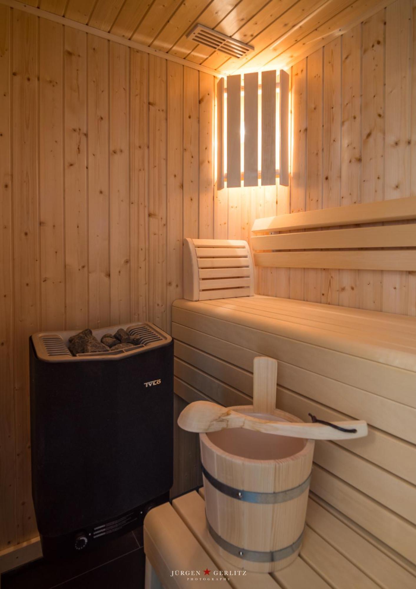 Ostsee - Reetdachhaus Nr 7 "Haddock" Im Strand Resort Heiligenhafen Eksteriør bilde